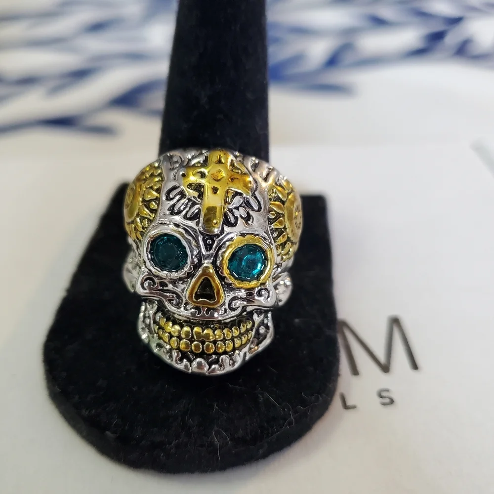 Retro Skull Head Ring